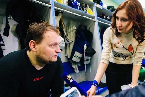 Дмитрий Макаров: «Буду счастлив, если в «Югре» в каком-то эпизоде меня сравнят с Сергеем Макаровым» Дмитрий Макаров: «Буду счастлив, если в «Югре» в каком-то эпизоде меня сравнят с Сергеем Макаровым»
