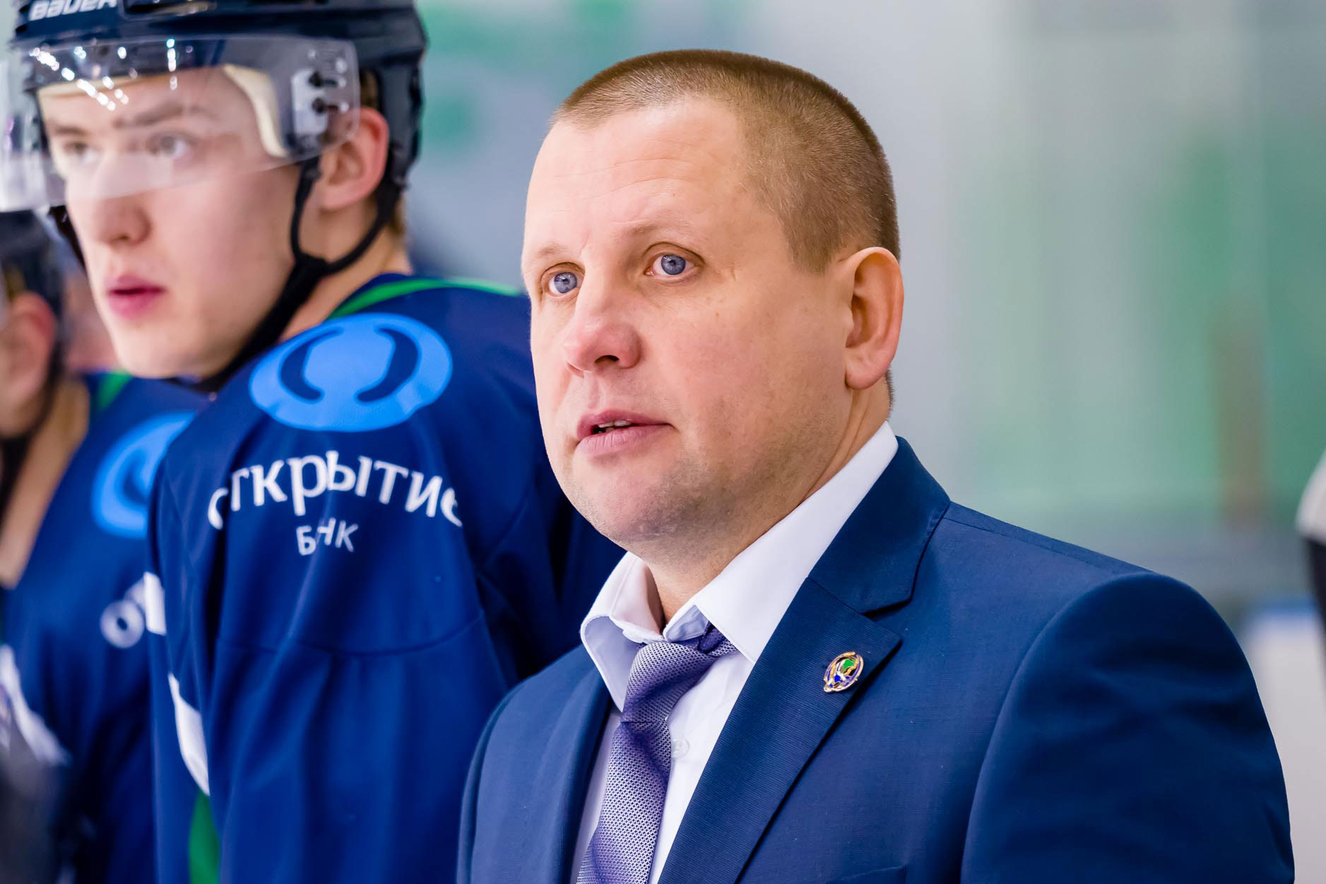 Дмитрий Бурлуцкий: «Мамонты» в МХЛ, как СКА в КХЛ, - каждый хочет укусить»