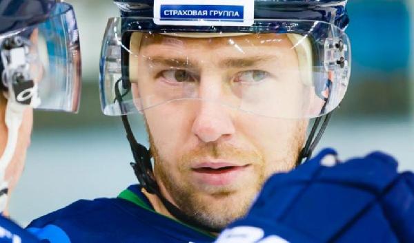 Максим Пестушко: «При Емелине «Югра» стала не менее атакующей, а более дисциплинированной» Максим Пестушко: «При Емелине «Югра» стала не менее атакующей, а более дисциплинированной»