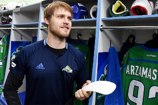 Захар Арзамасцев: «Экстралига удивила высоким уровнем, готов к перезагрузке в КХЛ»