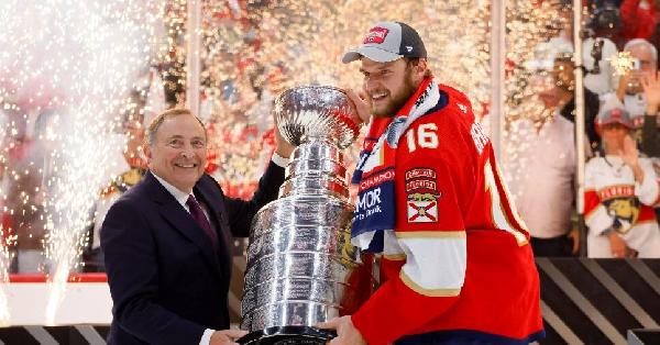 Игорь Кравчук: «Флорида» полностью заслужила Кубок Стэнли, Бобровский – приз самого ценного»