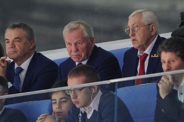 Александр Пашков: «Почему на Матче звезд - Мостовой, Сычев и Широков, а не Майоров, Михайлов и Мальцев? Мутные времена!»