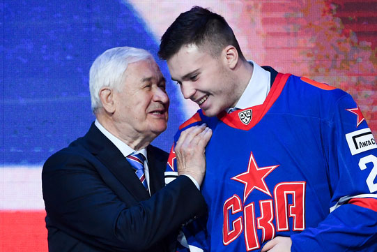 Владимир Юрзинов: «Школа СКА - большая фабрика талантов, нас ждет чемпионат клубных систем КХЛ - ВХЛ - МХЛ» Владимир Юрзинов: «Школа СКА - большая фабрика талантов, нас ждет чемпионат клубных систем КХЛ - ВХЛ - МХЛ»