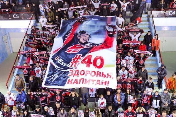 Сергей Калинин: «Кубок «Карьялы» не видел. Но знаю, что в Москве сборная возьмет реванш» Сергей Калинин: «Кубок «Карьялы» не видел. Но знаю, что в Москве сборная возьмет реванш»