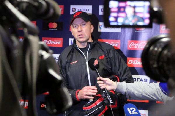 Сергей Светлов: «Когда Омск идет десятым, можно ждать любого решения»