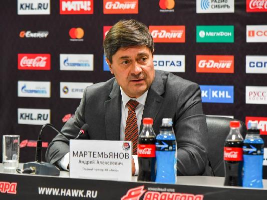 Александр Кожевников: «Большой сюрприз - уход Епанчинцева. Хабаровск опять шарахается» Александр Кожевников: «Большой сюрприз - уход Епанчинцева. Хабаровск опять шарахается»