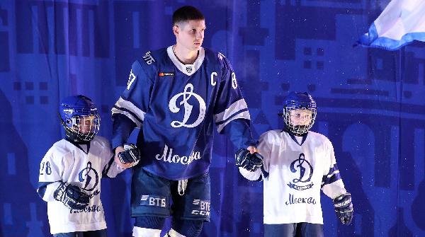 Виталий Давыдов: «От «Динамо» жду больших побед, но первые 7-8 туров нас будет трясти» Виталий Давыдов: «От «Динамо» жду больших побед, но первые 7-8 туров нас будет трясти»
